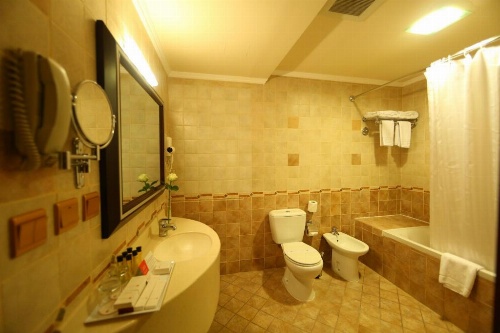 Ramada by Wyndham Dammam Khaleej Road image 40